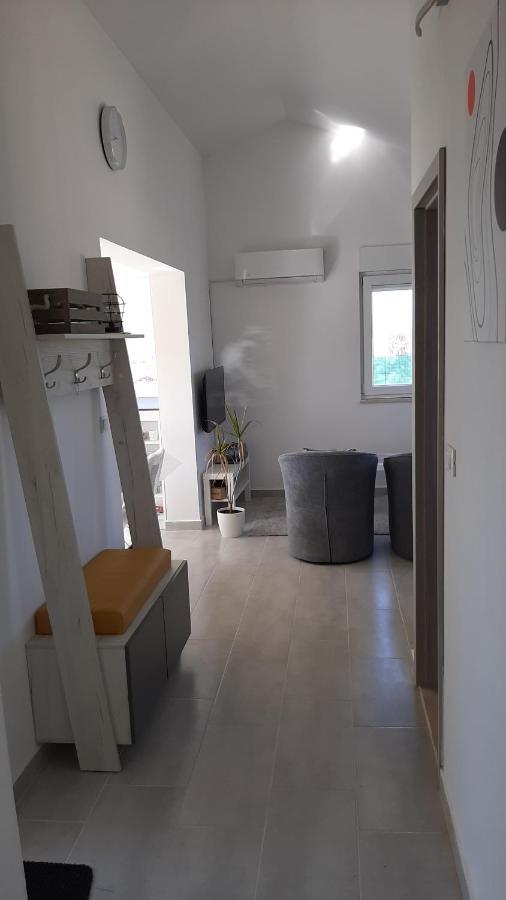 Holiday House Romi Пула Экстерьер фото