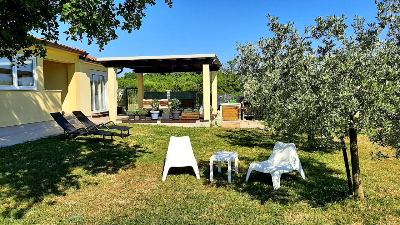 Holiday House Romi Пула Экстерьер фото